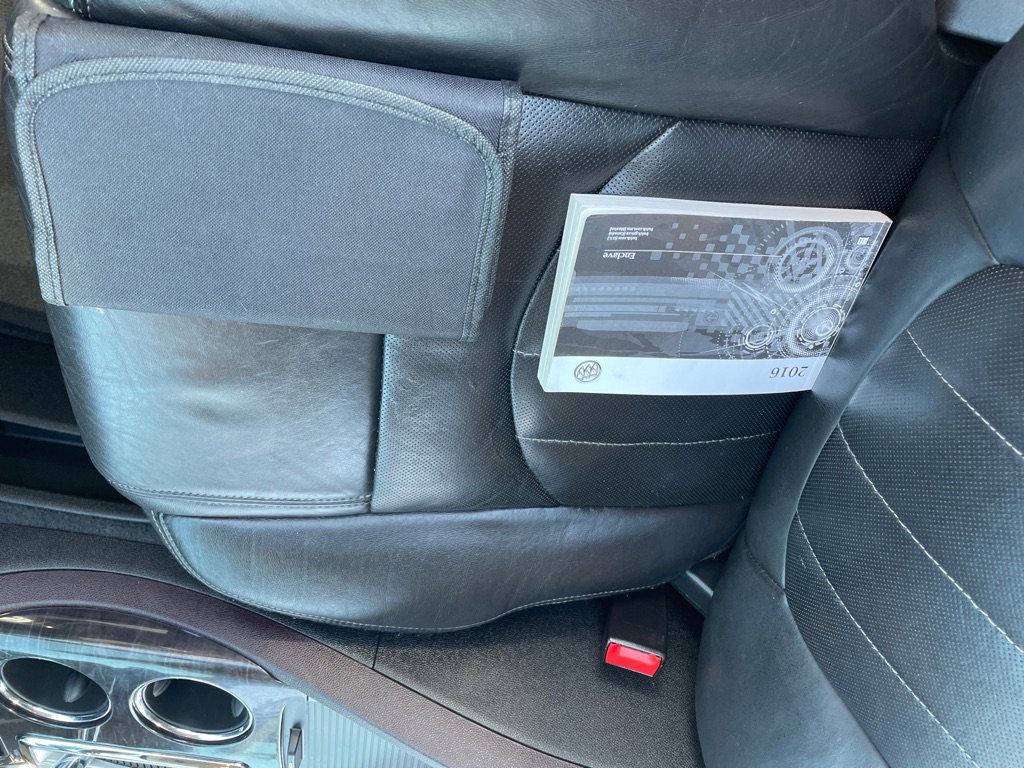 Used 2016 Buick Enclave Leather AWD/4WD image 25