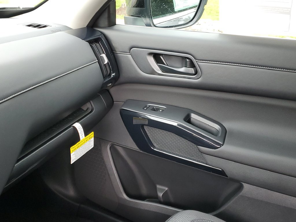 New 2026 Nissan Pathfinder SV FWD image 35