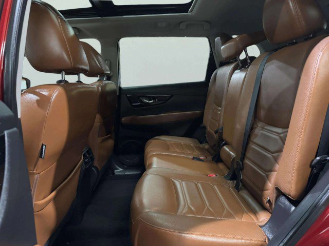 Used 2017 Nissan Rogue SL w/ SL Premium Package AWD/4WD image 43