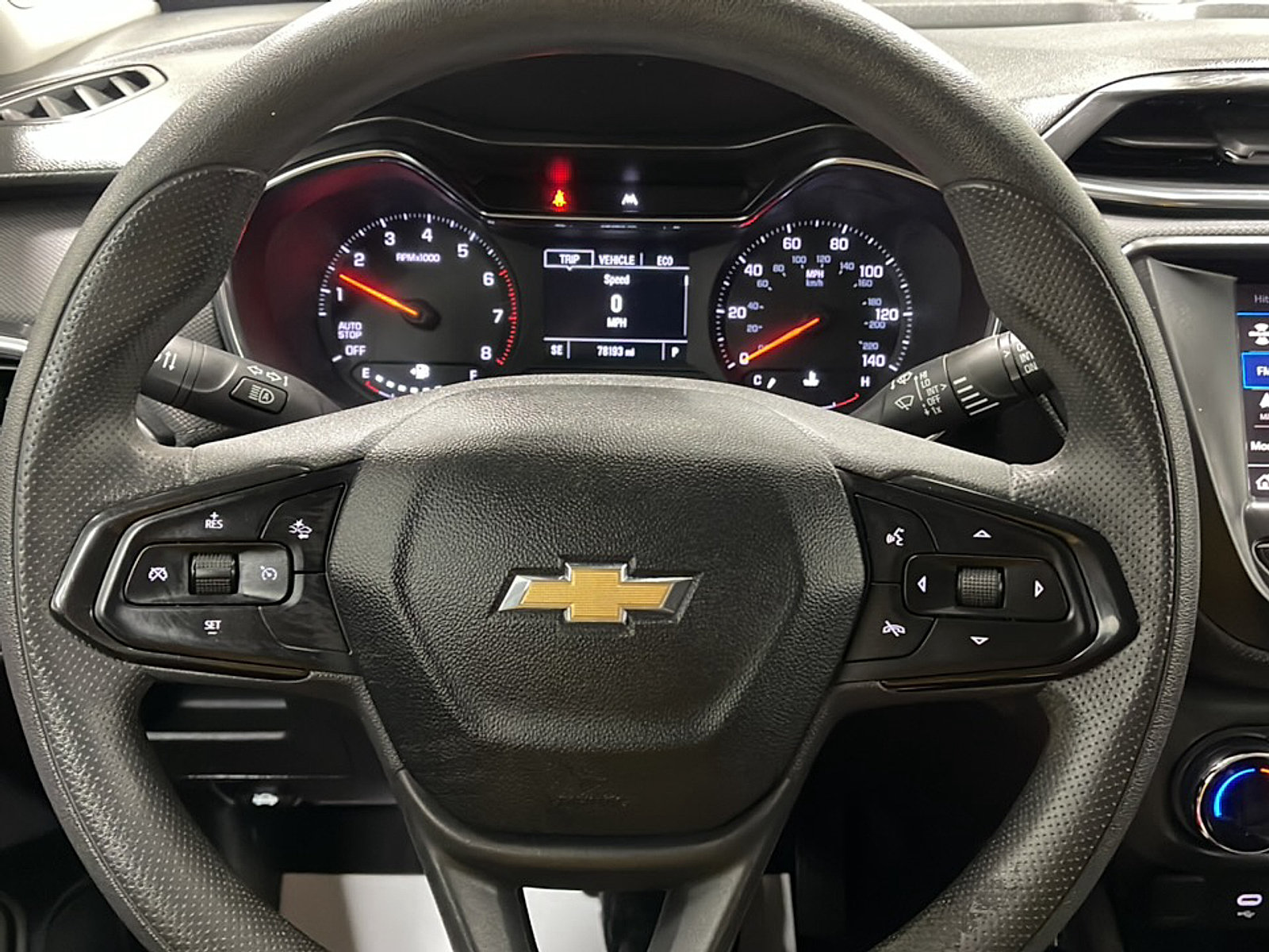 Used 2023 Chevrolet TrailBlazer LT FWD image 4
