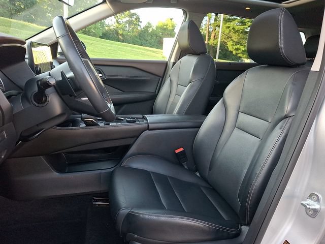 Used 2022 Nissan Rogue SL w/ SL Premium Package AWD/4WD image 14