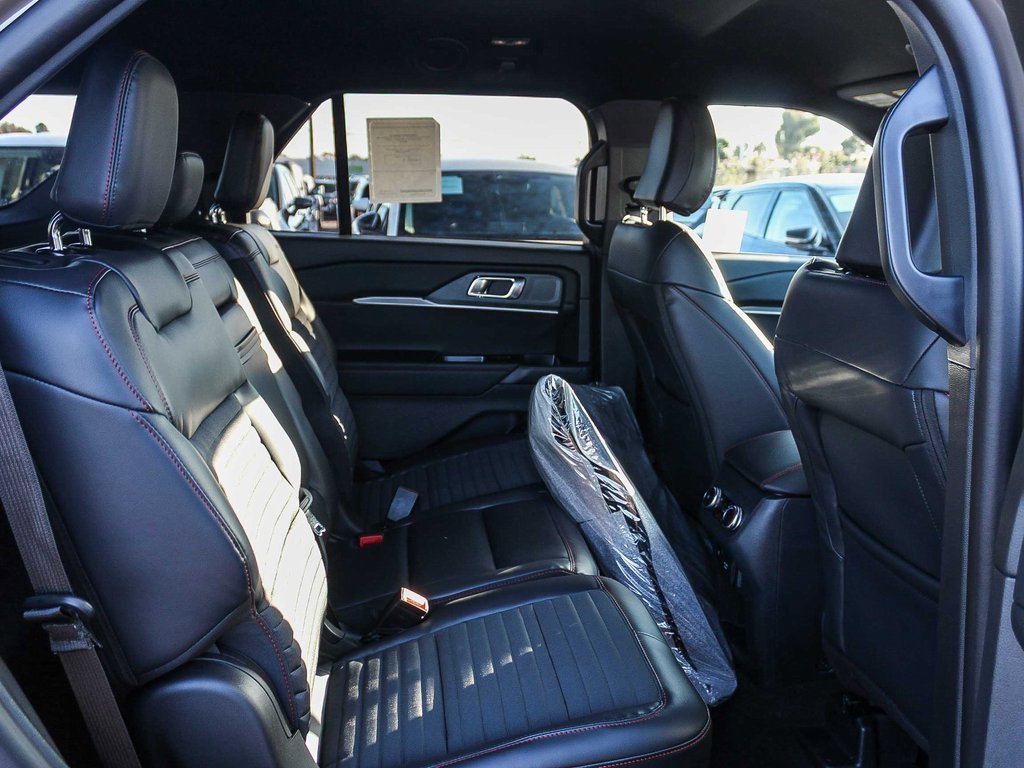 New 2026 Ford Explorer ST-Line image 17