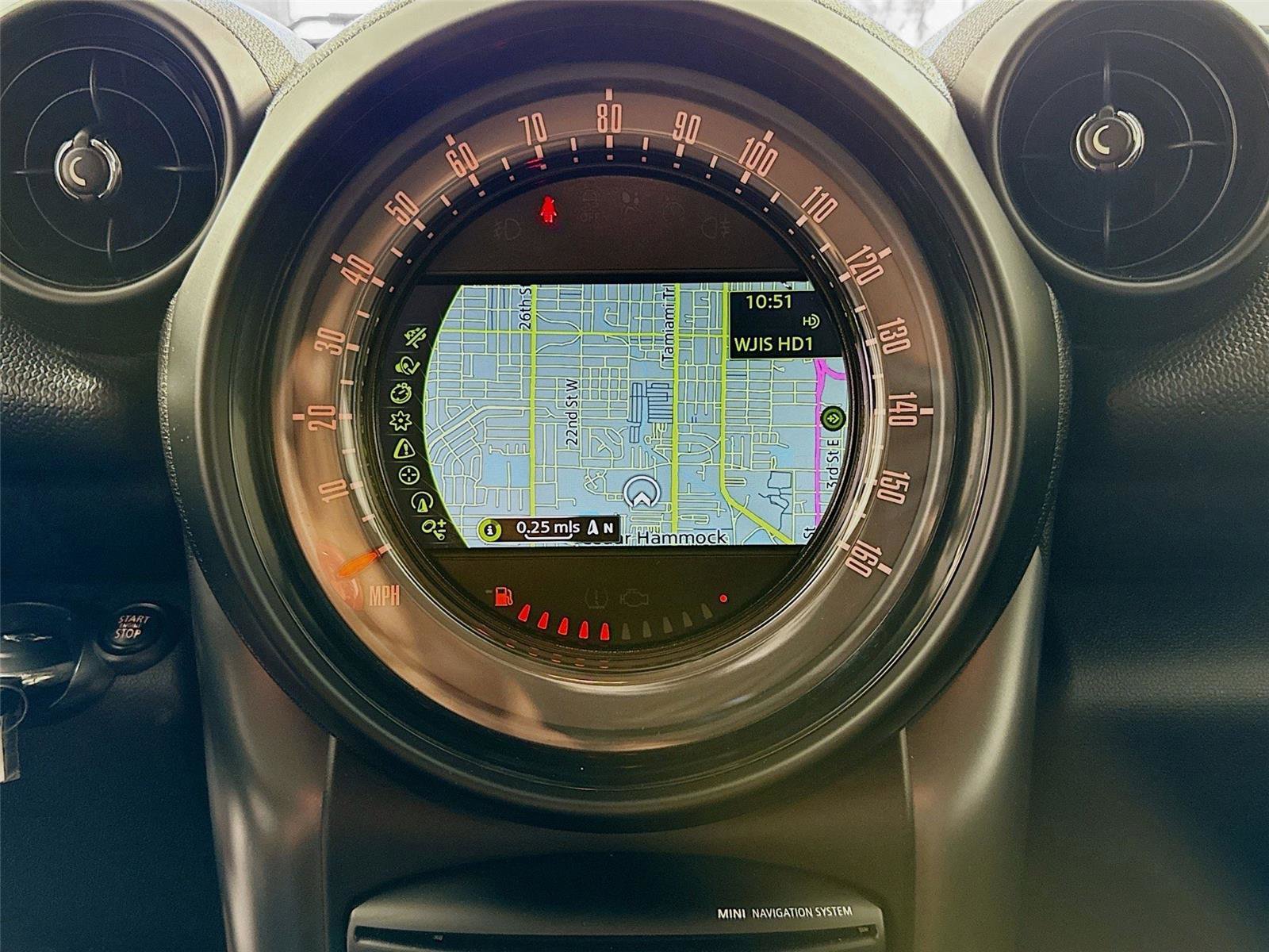 Used 2015 MINI Cooper Countryman S image 9