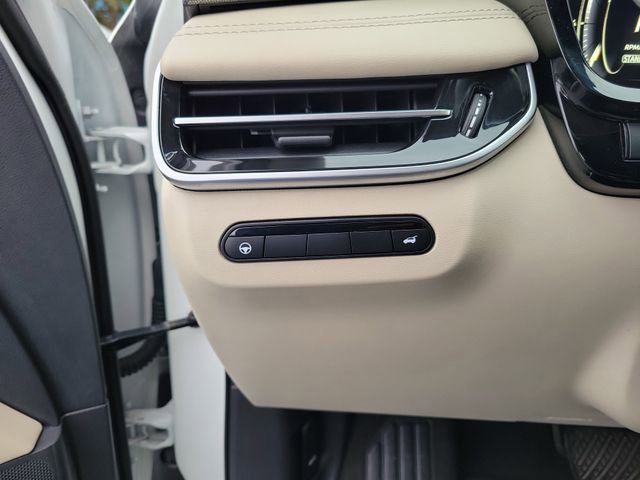 Used 2023 INFINITI QX60 Luxe w/ Cargo Package image 15