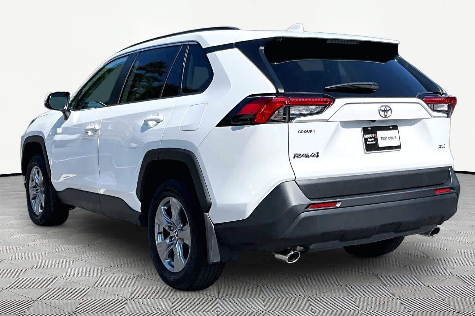 Certified 2024 Toyota RAV4 XLE FWD image 12