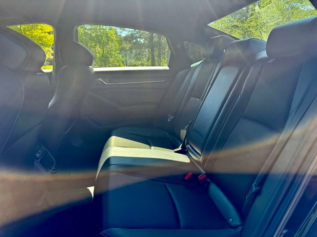 Used 2022 Honda Accord Sport image 13