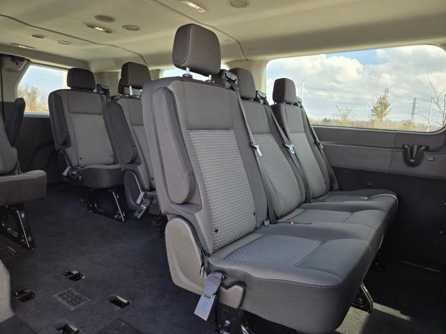 Used 2024 Ford Transit 350 XLT image 18