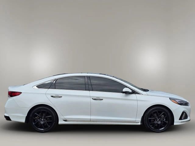Used 2019 Hyundai Sonata Limited FWD image 4