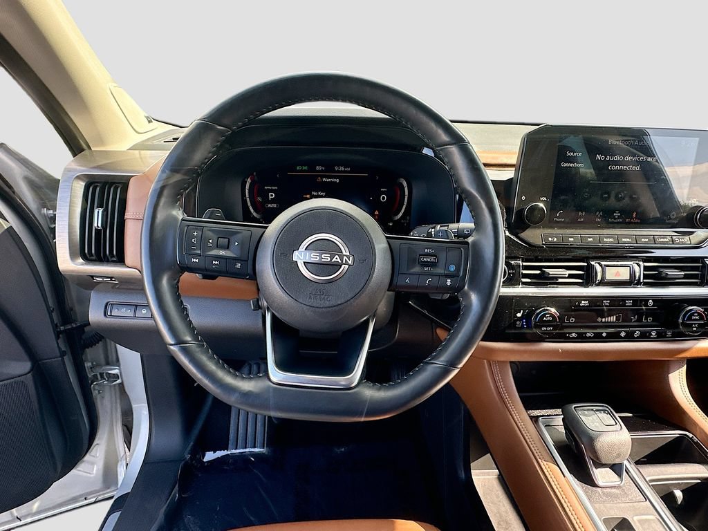 Used 2023 Nissan Pathfinder Platinum w/ Cargo Package AWD/4WD image 11