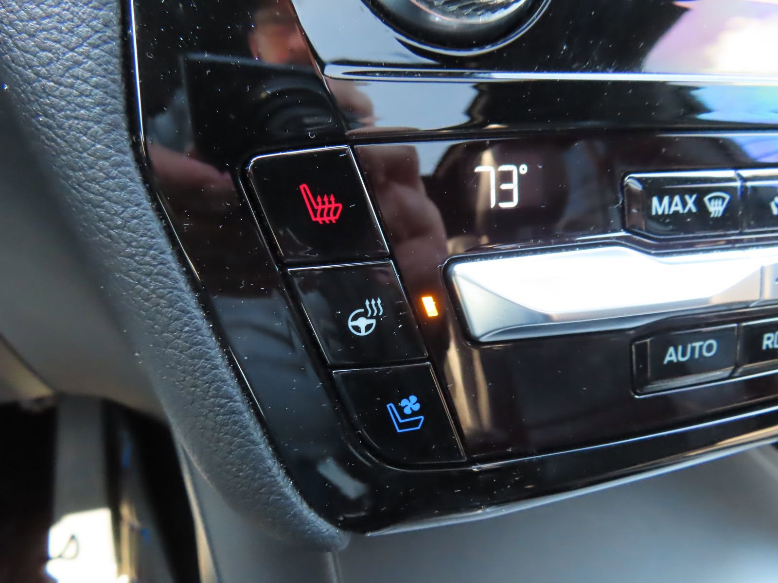 Used 2021 Ford Explorer ST w/ Equipment Group 401A image 27