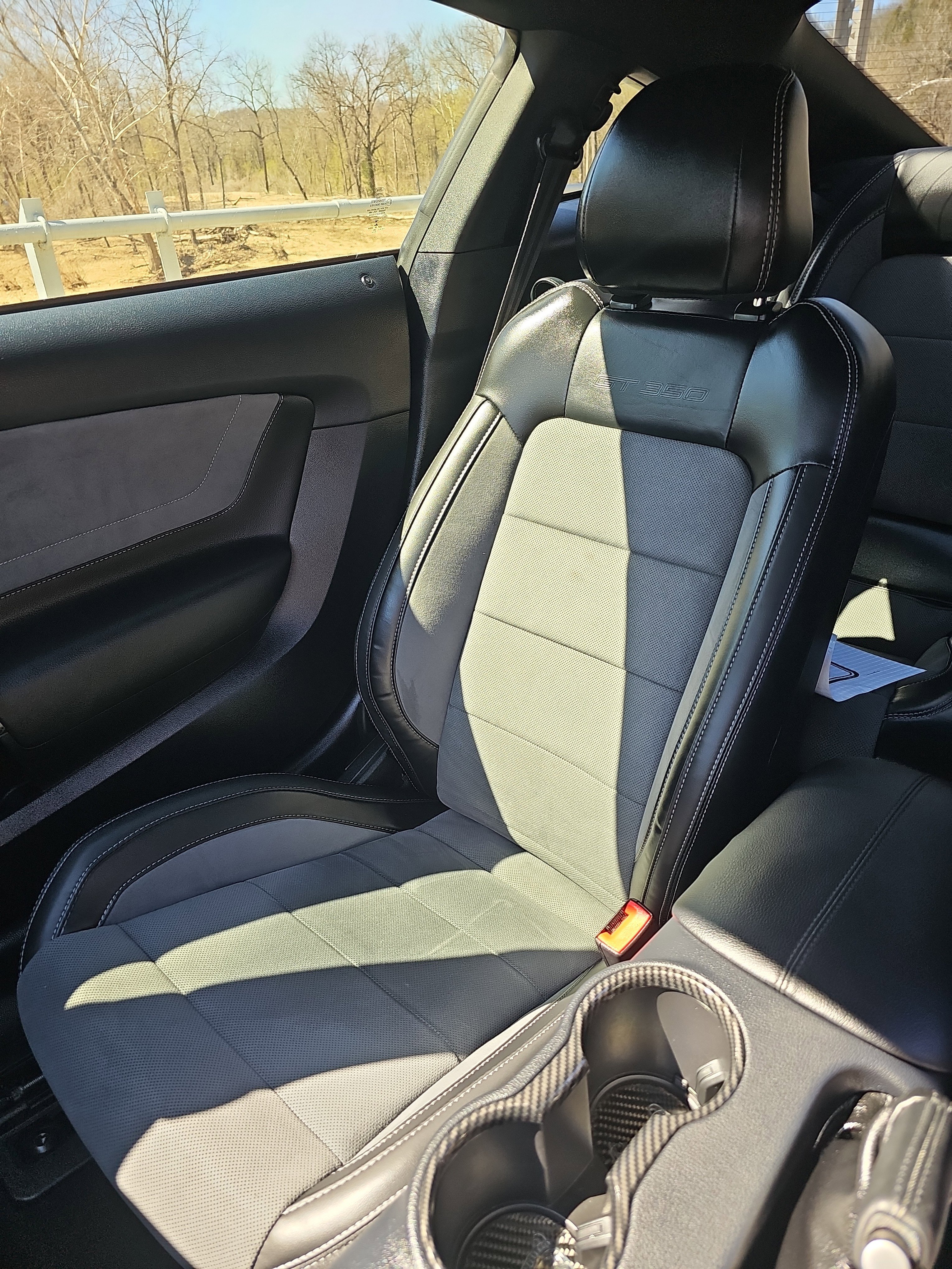 Used 2020 Ford Mustang Shelby GT350 w/ Technology Package image 25