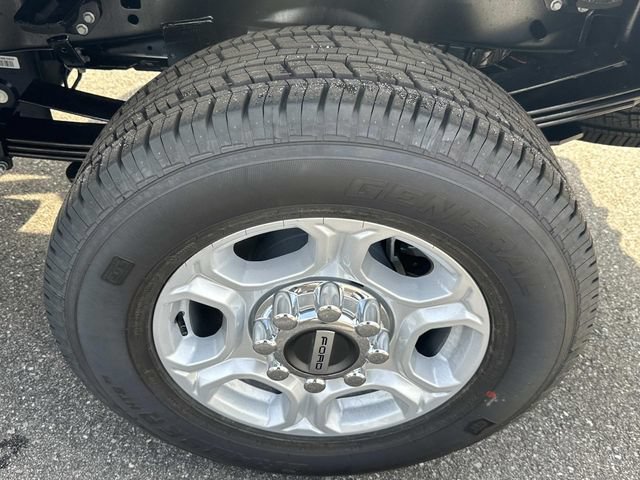 New 2026 Ford F350 XLT RWD image 13