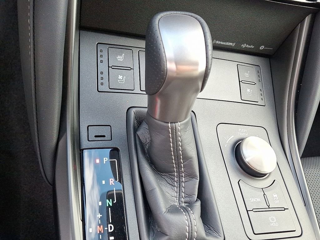 Used 2025 Lexus IS 350 F Sport image 16