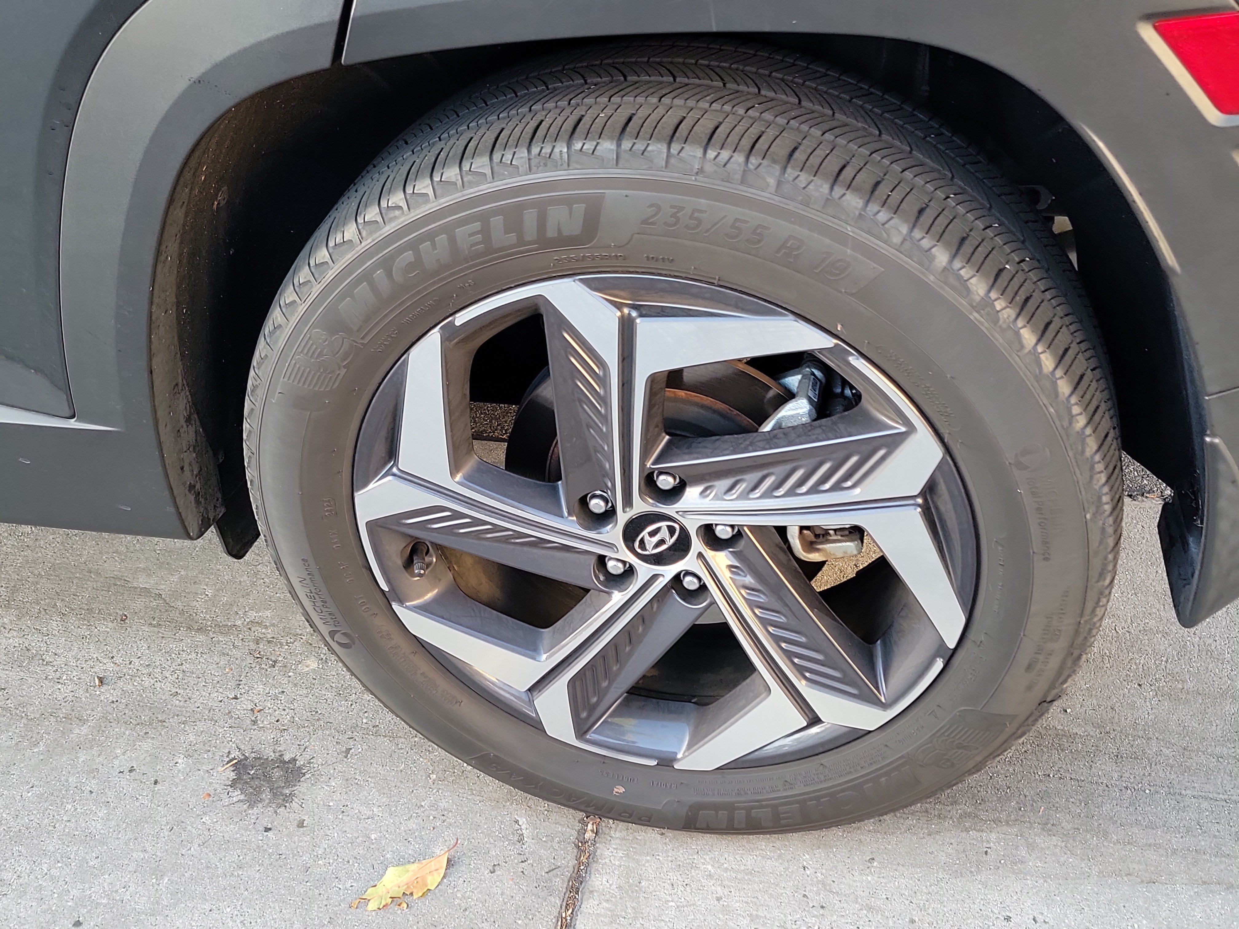 Certified 2024 Hyundai Tucson SEL AWD/4WD image 5