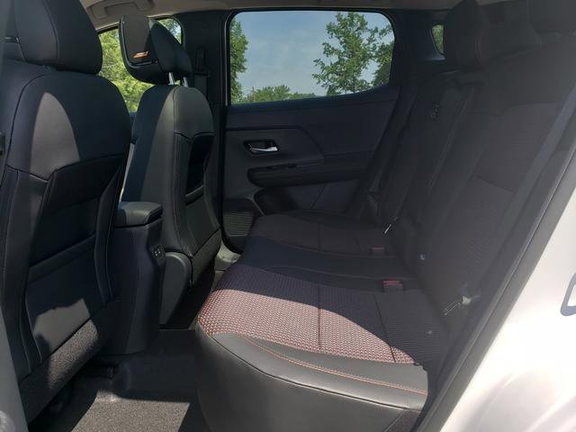New 2025 Nissan Kicks SR w/ SR Premium Package image 13