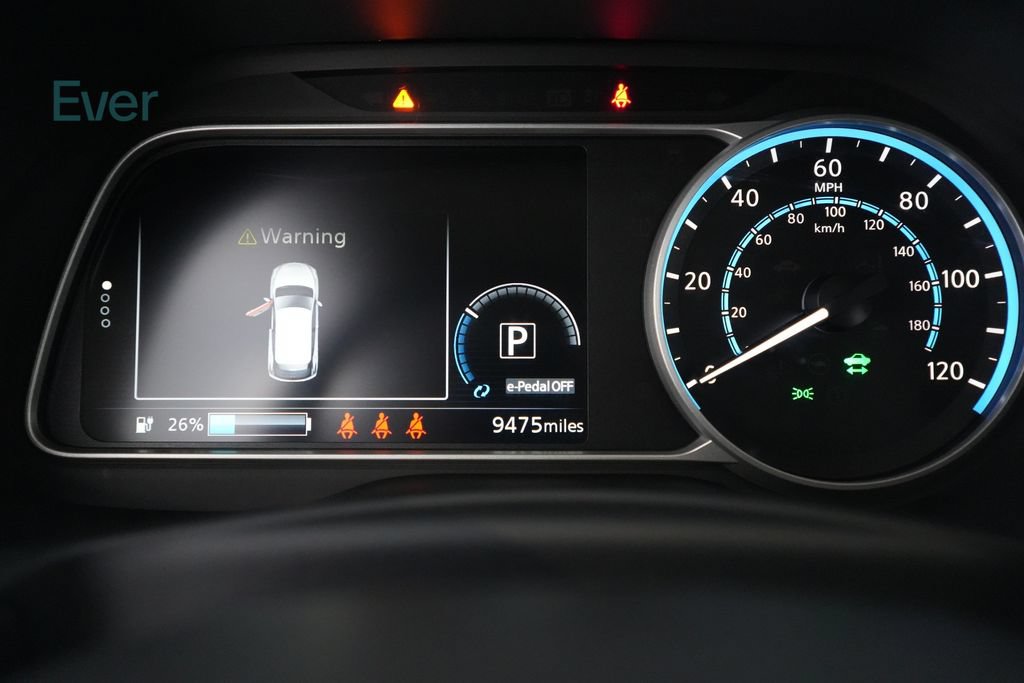 Used 2024 Nissan Leaf SV Plus FWD image 7