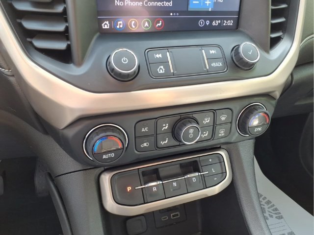Used 2022 GMC Acadia Denali w/ Denali Ultimate Package AWD/4WD image 26