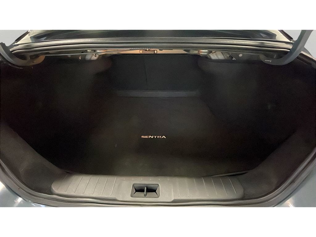 Used 2024 Nissan Sentra SR FWD image 14