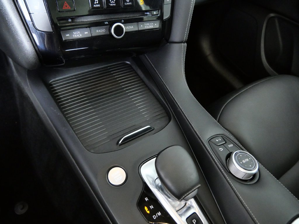 Used 2021 INFINITI QX50 Luxe AWD/4WD image 19