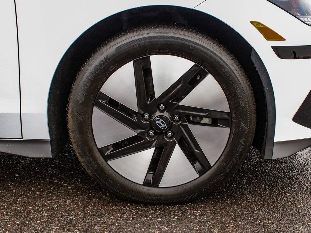 Used 2023 Hyundai Ioniq 6 SE image 7