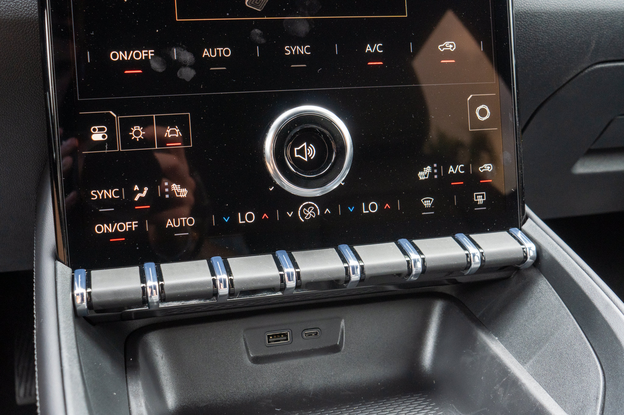 New 2027 GMC Terrain Elevation w/ Elevation Premium Package FWD image 21