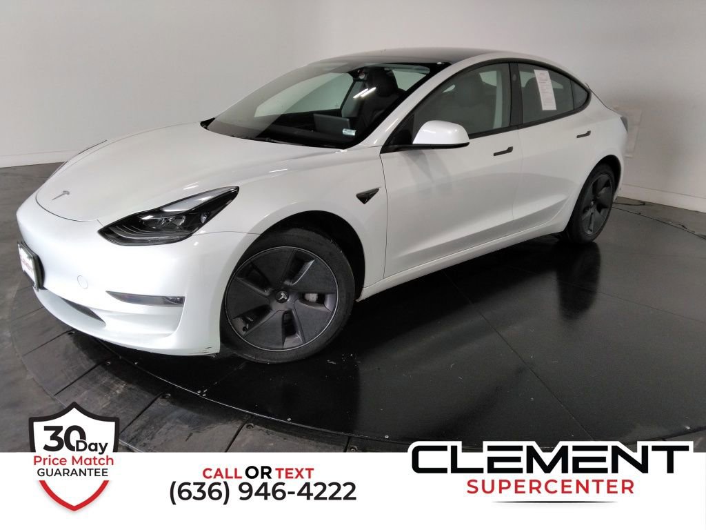 Used 2023 Tesla Model 3 Standard Range video 1
