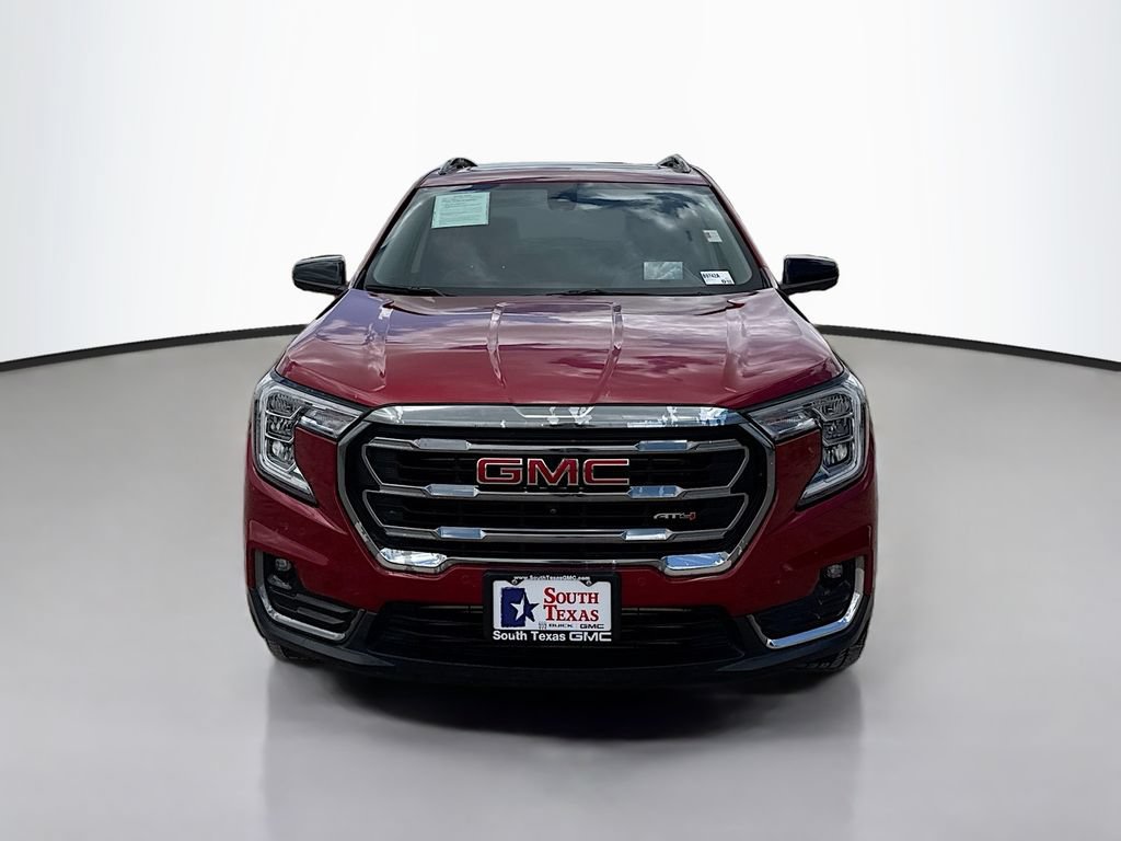 Used 2024 GMC Terrain AT4 w/ Tech Package AWD/4WD image 2