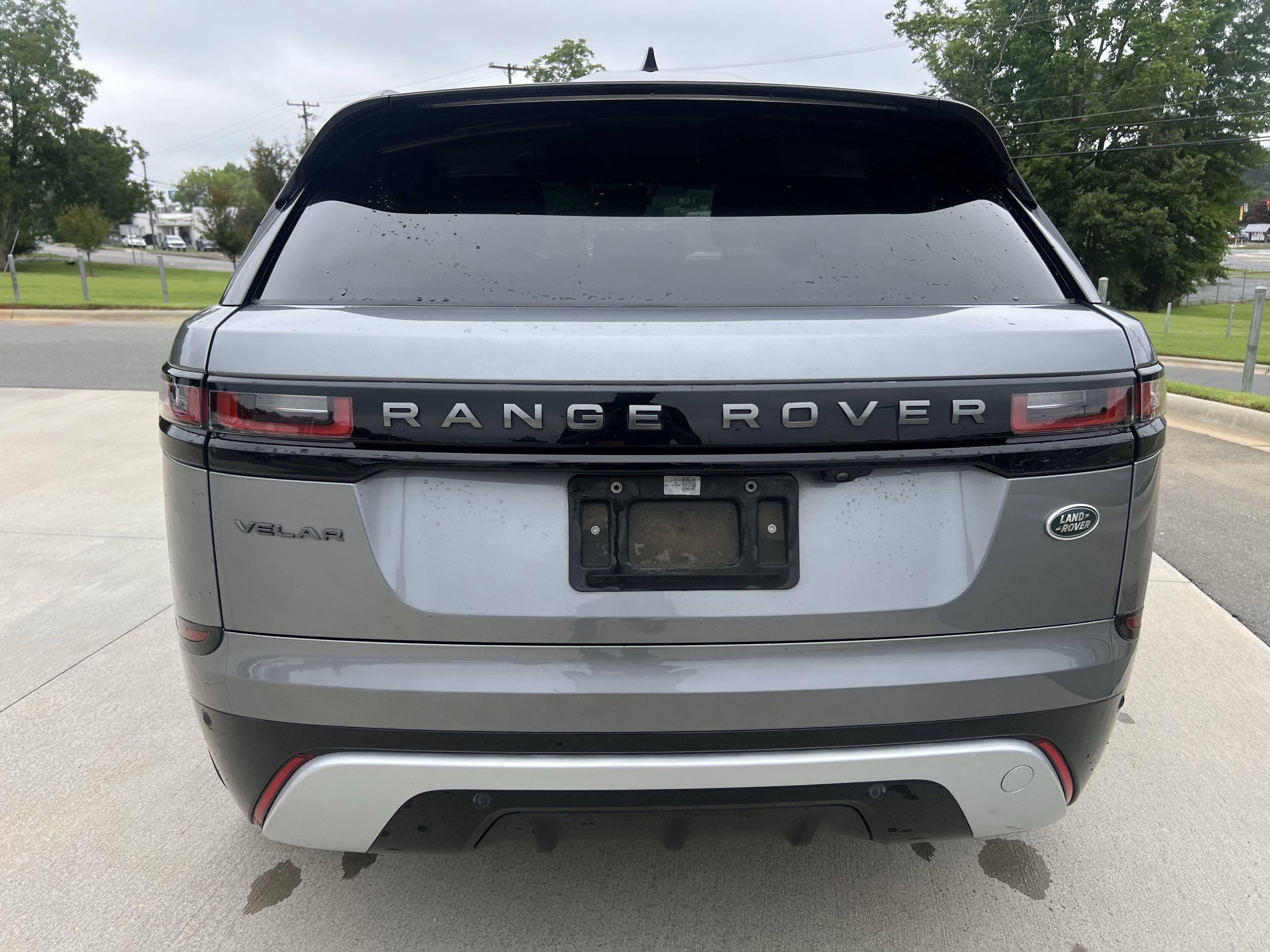 Certified 2023 Land Rover Range Rover Velar R-Dynamic S image 48