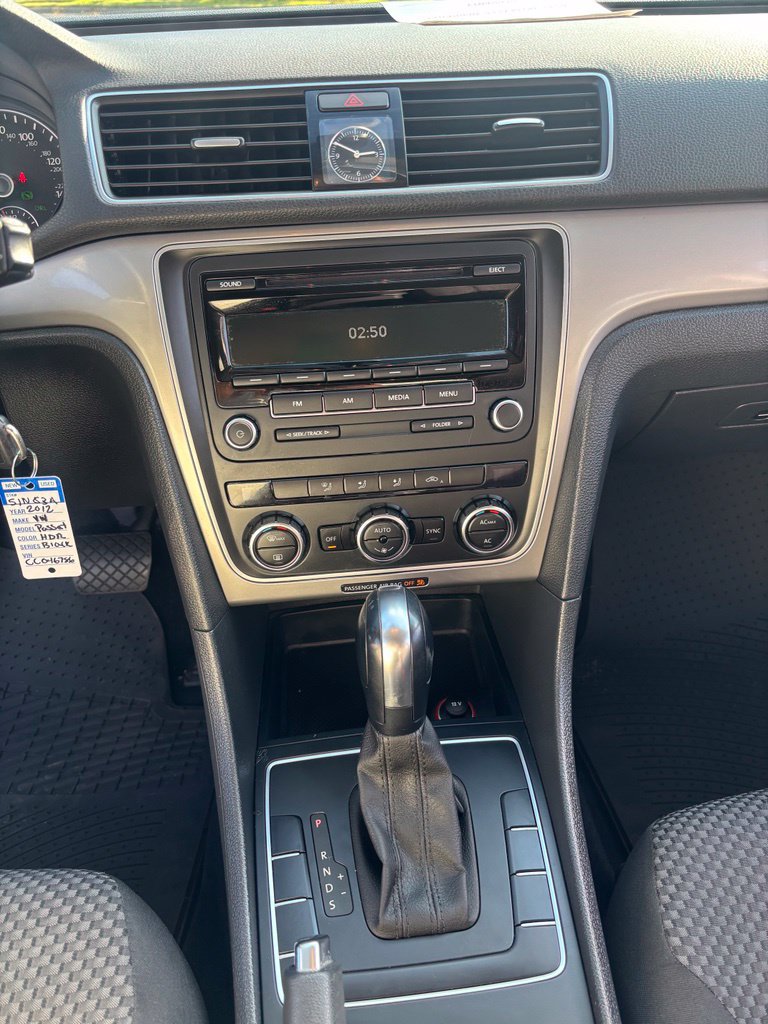 Used 2012 Volkswagen Passat 2.5 S FWD image 14