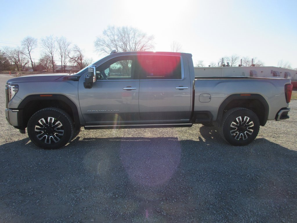 New 2026 GMC Sierra 2500 Denali Ultimate image 10