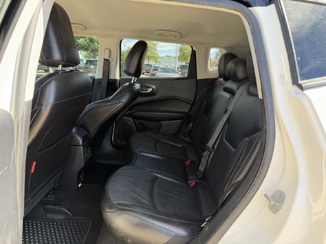 Used 2021 Jeep Compass Trailhawk AWD/4WD image 25