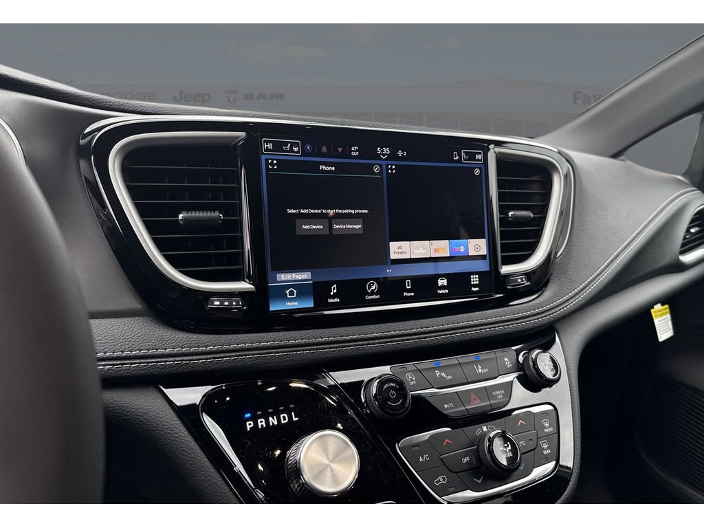 New 2026 Chrysler Pacifica Select image 20