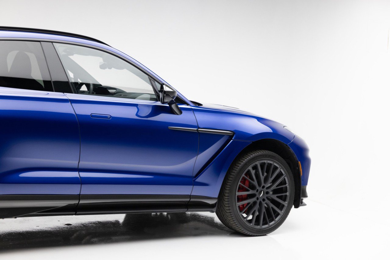 Used 2023 Aston Martin DBX 707 AWD/4WD image 31