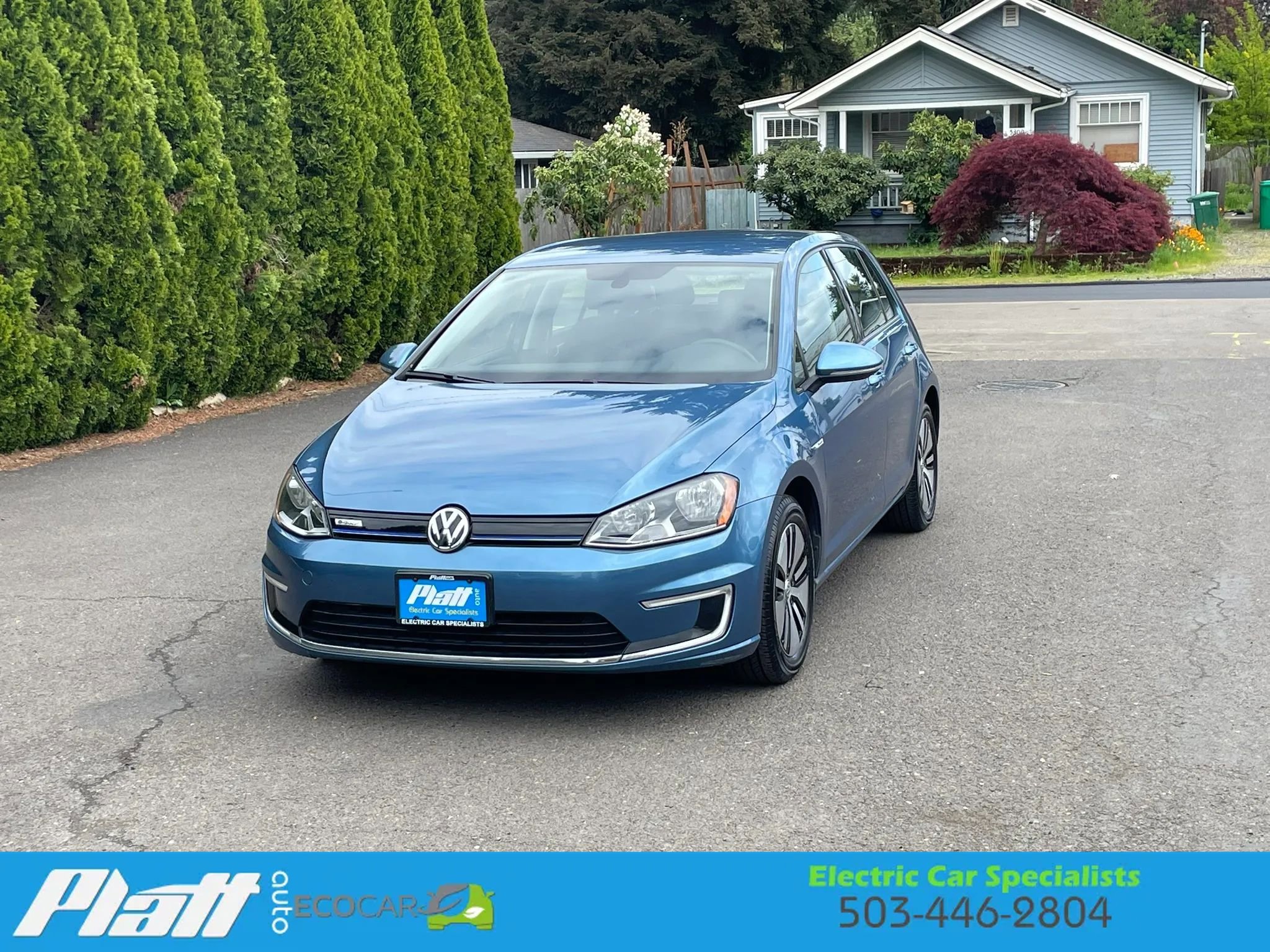 Used 2016 Volkswagen e-Golf SE w/ DC Fast Charging Package FWD image 1
