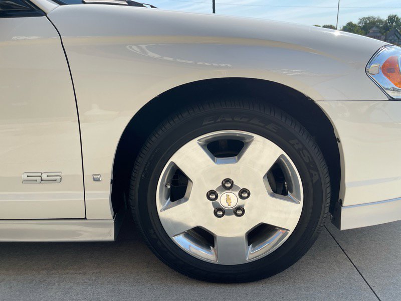 Used 2006 Chevrolet Monte Carlo SS w/ Convenience Package image 18