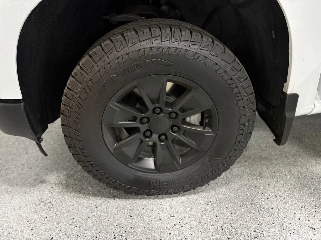 Used 2025 Chevrolet Silverado 1500 LT w/ Work Truck Package image 33