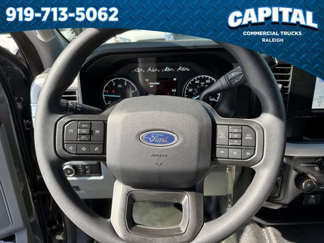 New 2026 Ford F550 4x4 Crew Cab image 26