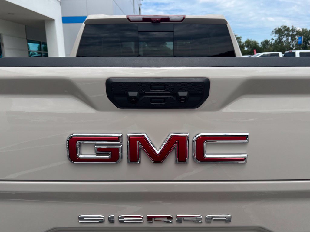 New 2026 GMC Sierra 1500 AT4X AWD/4WD image 9