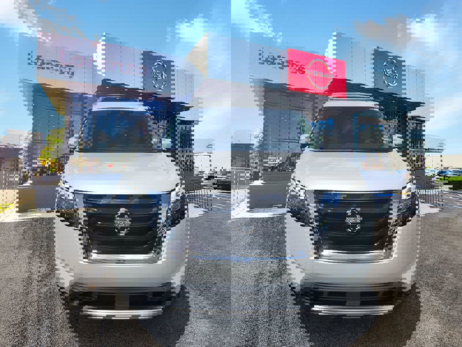 New 2025 Nissan Pathfinder SL w/ Cargo Package image 2