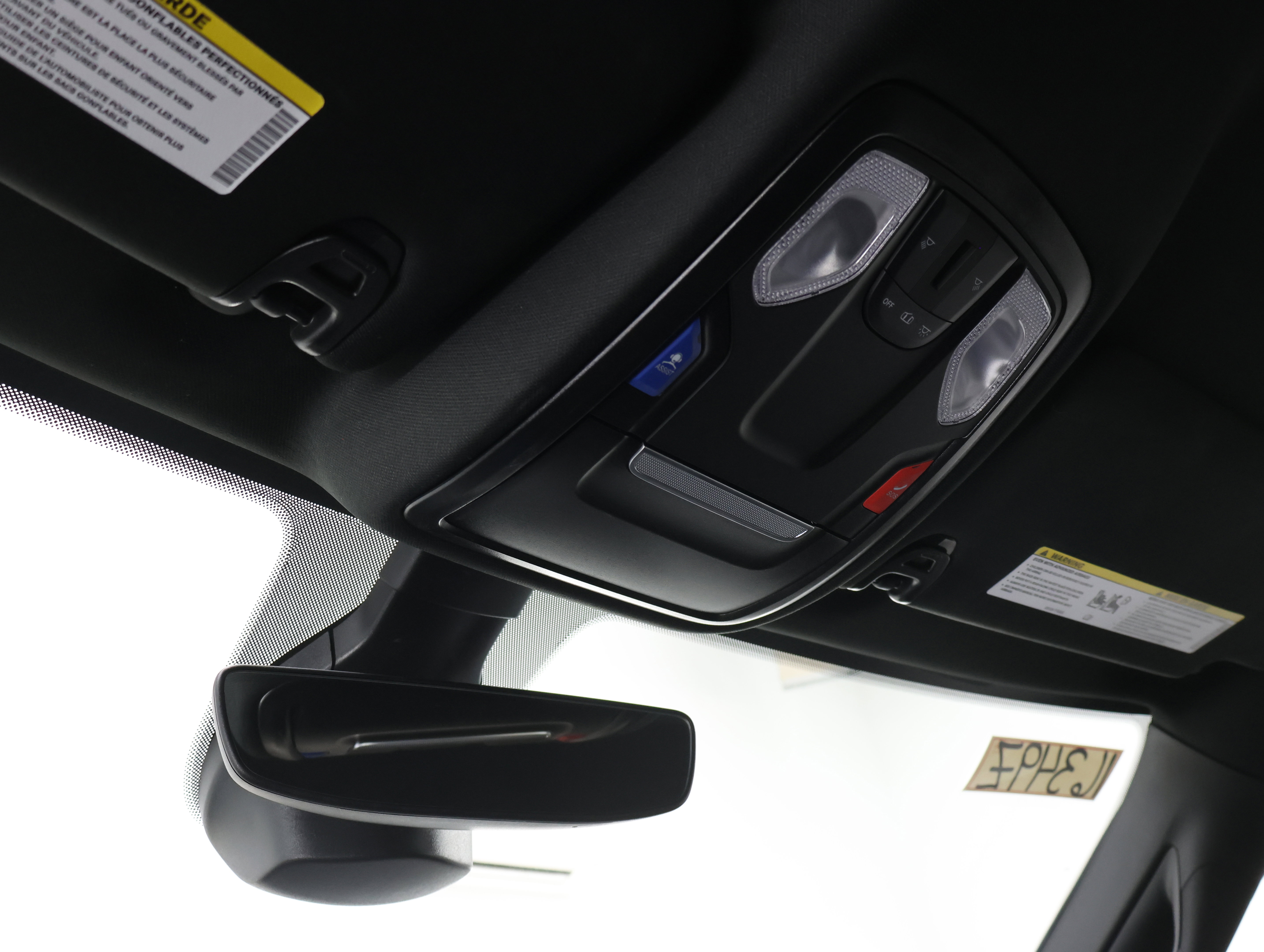 Used 2024 RAM 2500 Big Horn w/ Sport Appearance Package image 12