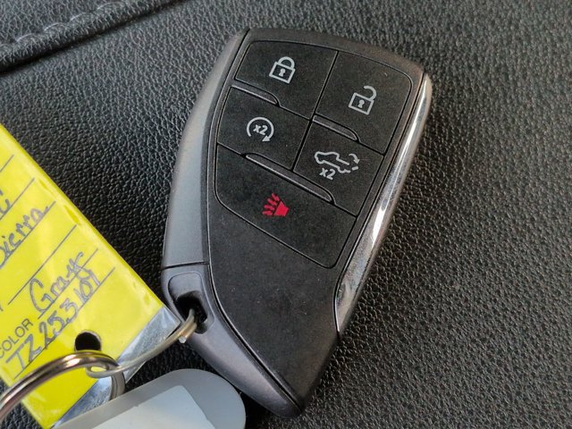 Used 2026 GMC Sierra 1500 Elevation RWD image 27