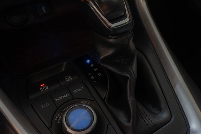 Used 2020 Toyota RAV4 Limited w/ All Weather Liner Package AWD/4WD image 31