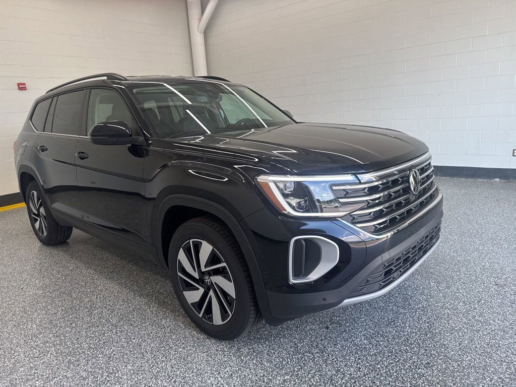 New 2026 Volkswagen Atlas SE image 7