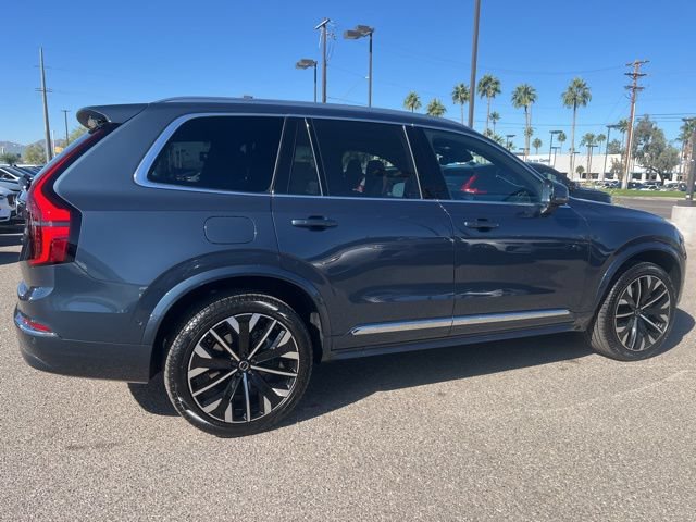 New 2026 Volvo XC90 B6 Plus w/ Protection Package Premier AWD/4WD image 4
