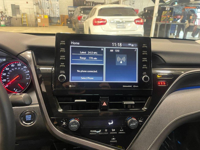 Used 2023 Toyota Camry XSE FWD image 30