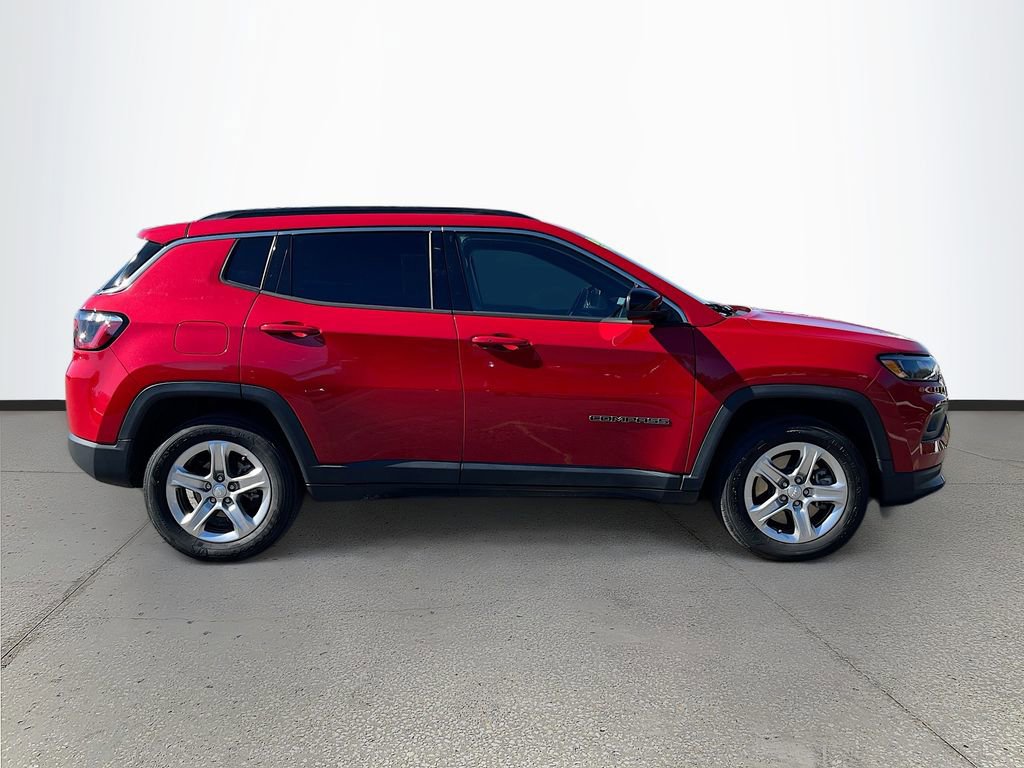 Certified 2023 Jeep Compass Latitude w/ Convenience Group image 8