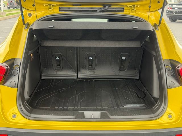 Certified 2024 Chevrolet Trax RS w/ Driver Confidence Package image 22