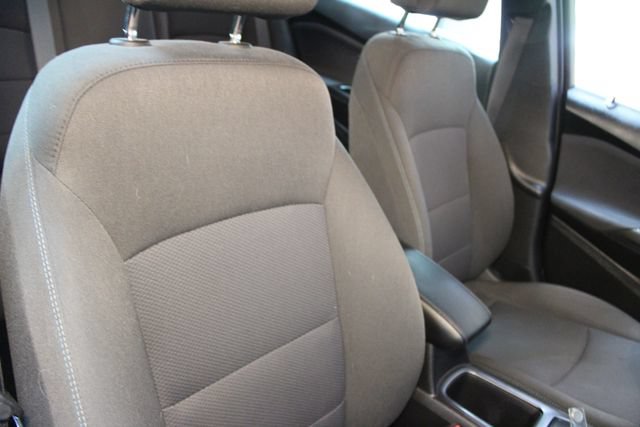 Used 2018 Chevrolet Cruze LT FWD image 11