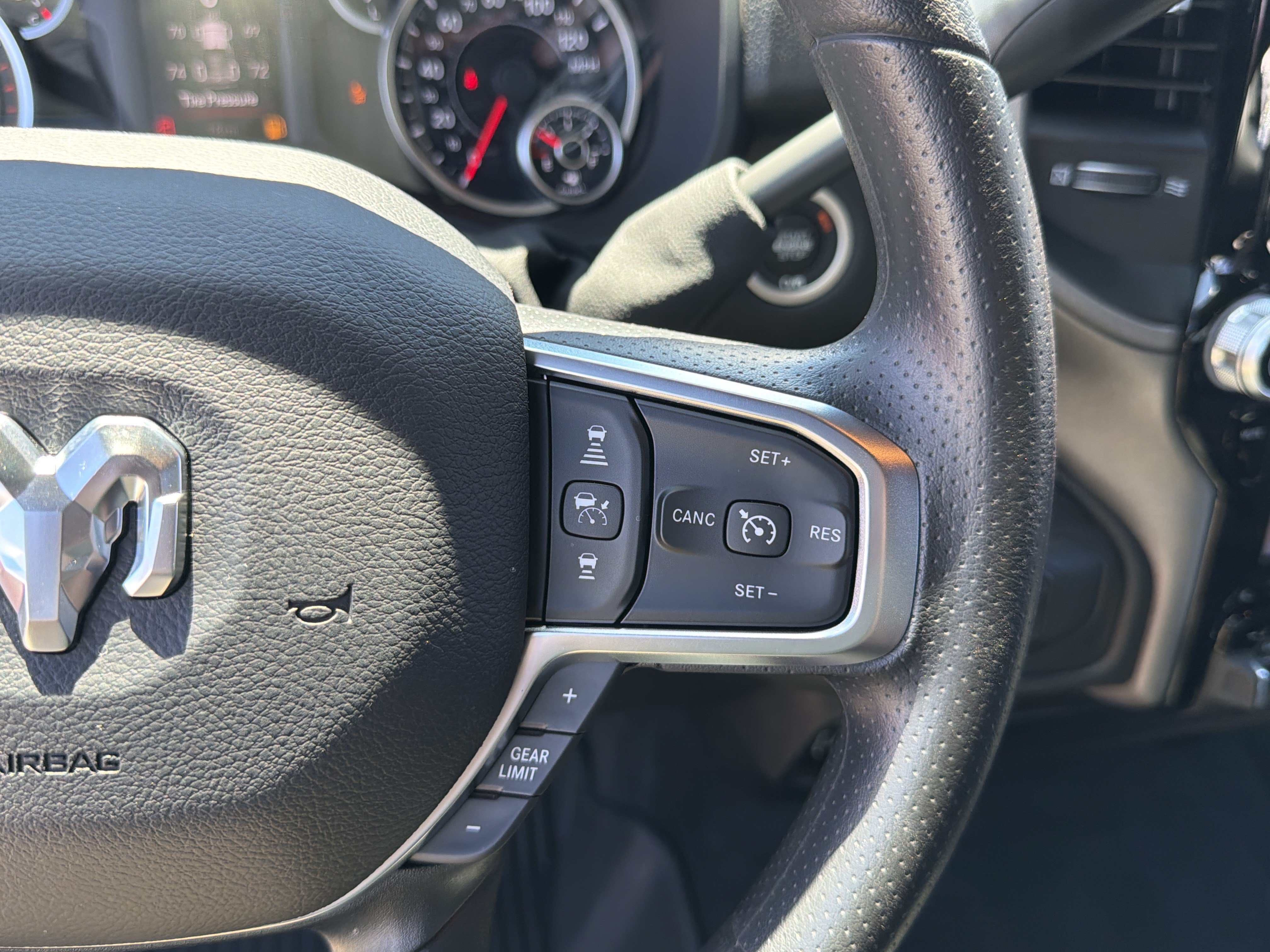 New 2026 RAM 2500 Warlock AWD/4WD image 17
