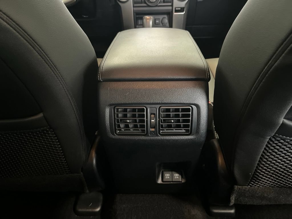 Used 2021 Toyota 4Runner SR5 Premium w/ Moonroof Package AWD/4WD image 26